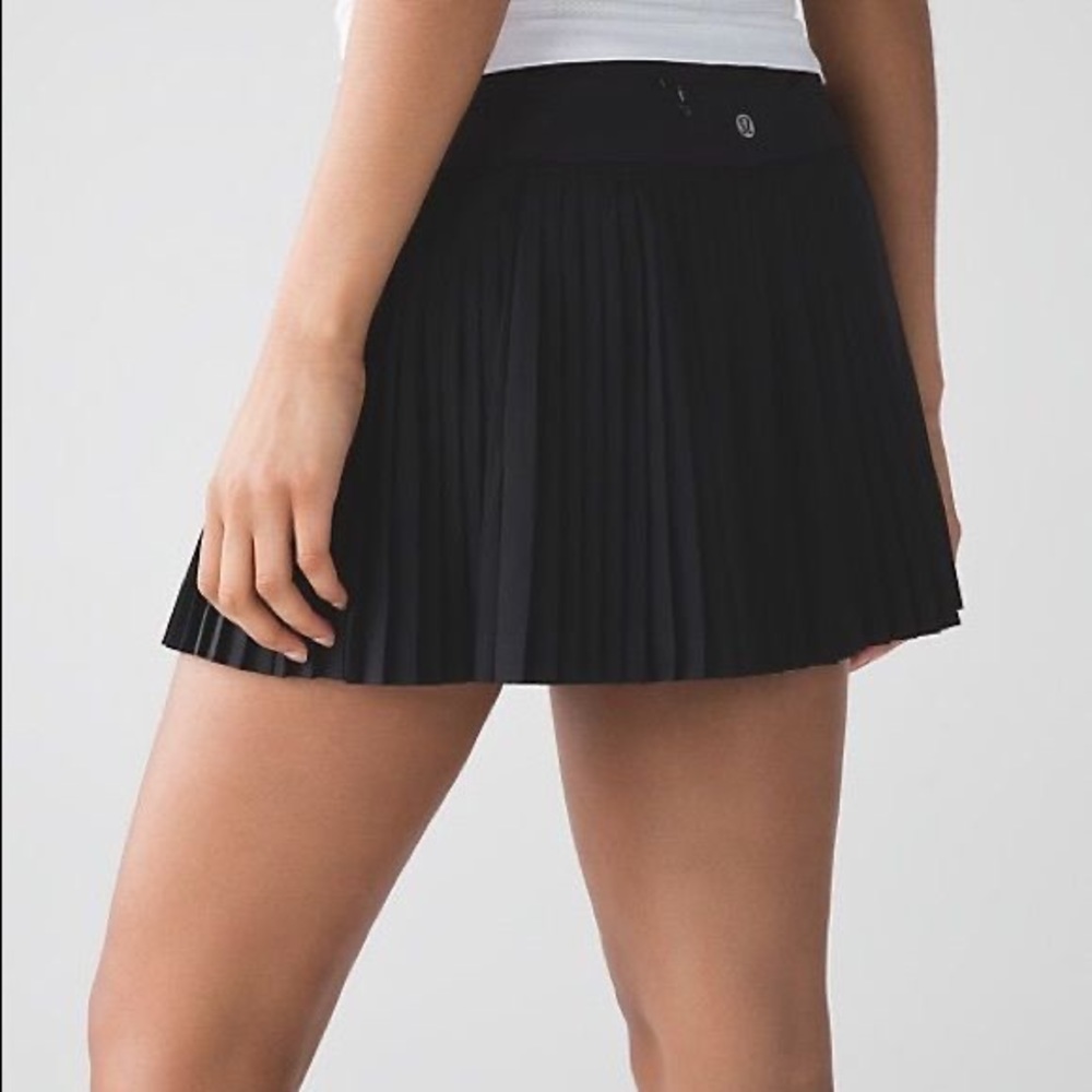 Lululemon Pleat to Street Skirt Skort Shorts